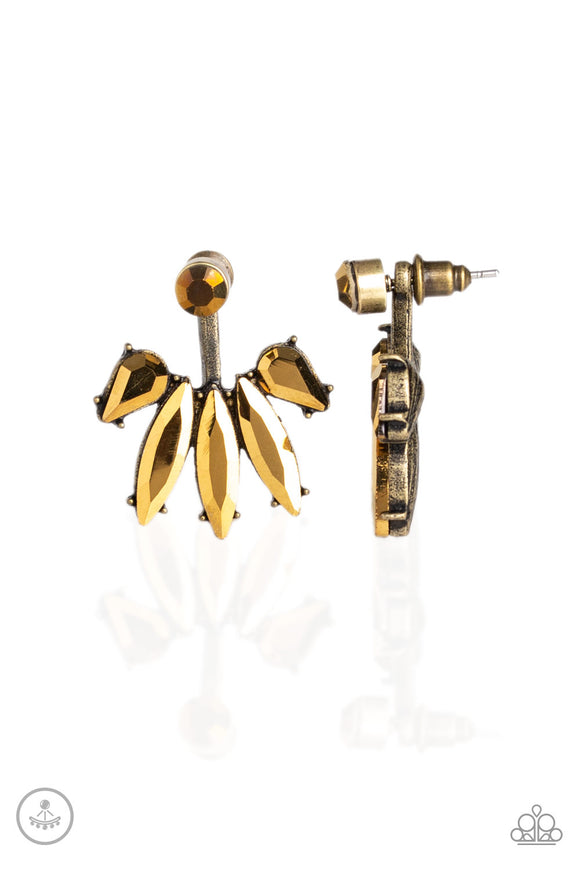 Stunningly Striking - Paparazzi Accessories - Brass Earrings