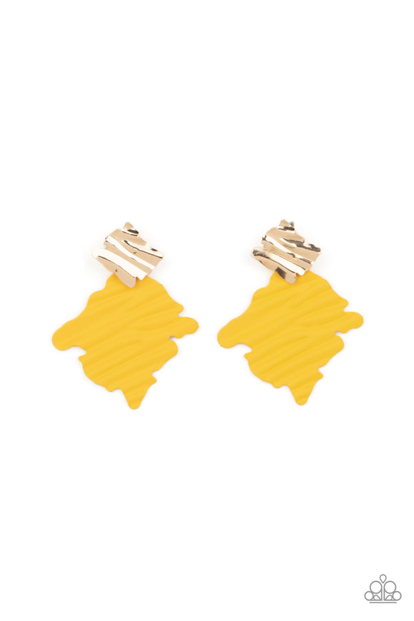 Painted in a rustic finish, a rippling Mustard frame links to a dainty gold frame featuring crimped texture, resulting in a modern lure. Earring attaches to a standard post fitting.  Sold as one pair of post earrings.