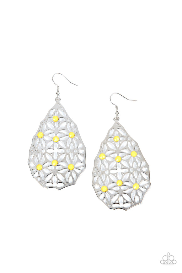 Delightfully Daisy - Paparazzi Accessories - Yellow Earrings